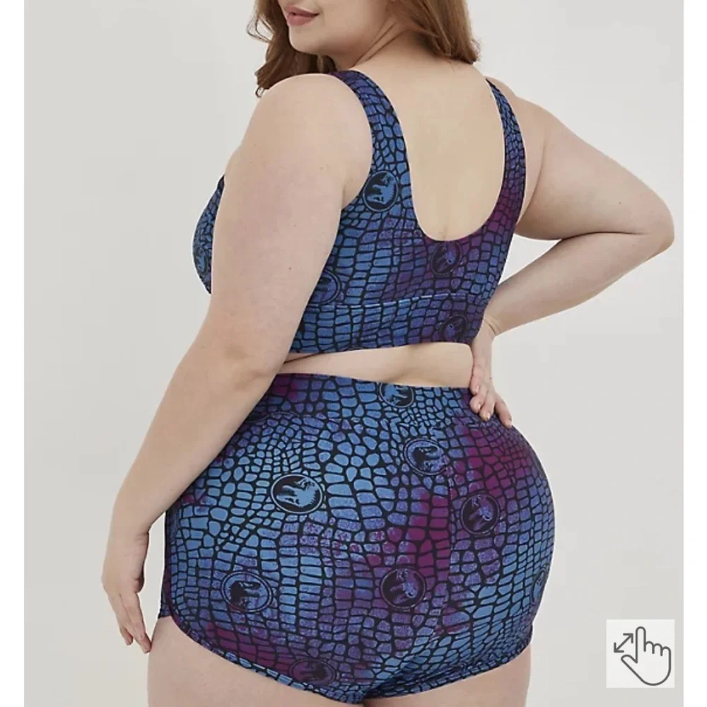 New‎ Torrid size 2 Jurassic Swim Bathing Suit Top 2X